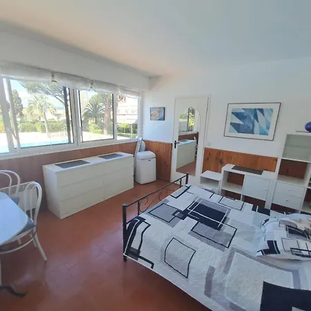 Tropcoq - Au Coeur De St-tropez - Pour 2 Personnes Apartment
