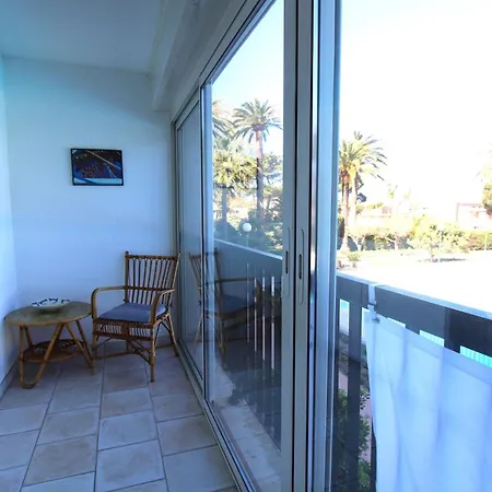 Apartman Tropcoq - Au Coeur De St-tropez - Pour 2 Personnes *
